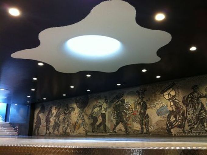 Station Toledo der Metro Linie 1 in Neapel, Artwork William Kentridge (© foto archivio metronapoli spa)