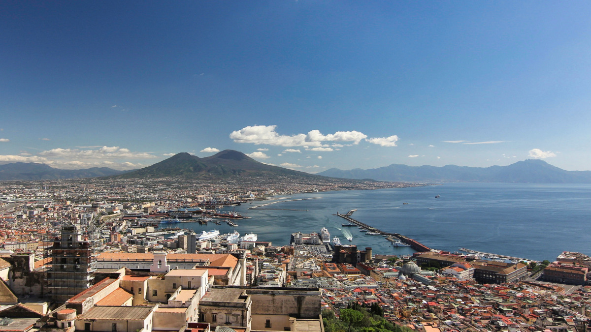 Napoli (© Portanapoli.com)