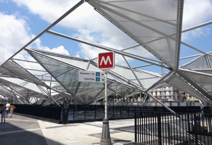 Neapel Hauptbahnhof: Drehkreuz in Italien