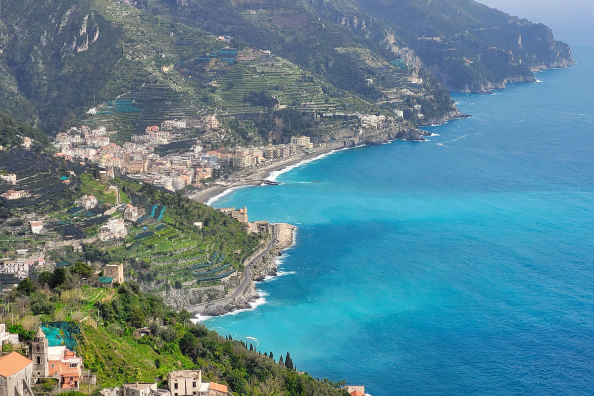 Amalfiküste – Panoramen, Wanderwege und Limoncello