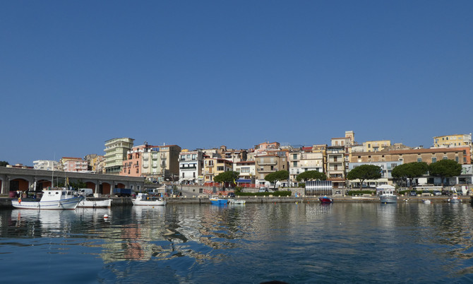 Marina di Camerota: Perle des Cilento