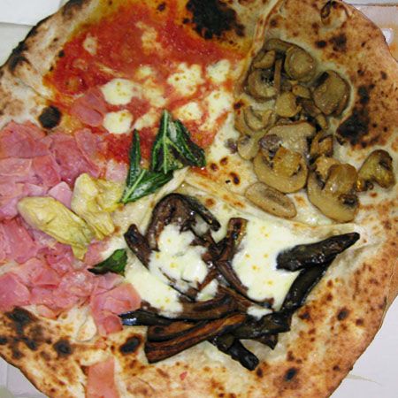 Pizza Quattro Stagioni (Pizza Vier Jahreszeiten)