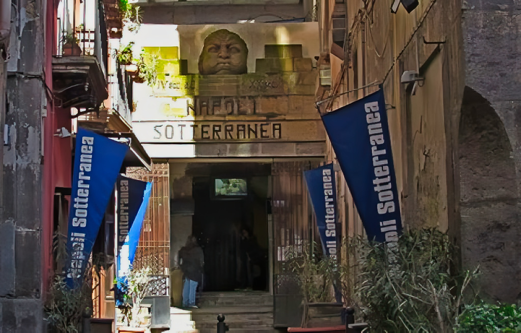 Der Untergrund von Neapel – die unterirdische Stadt