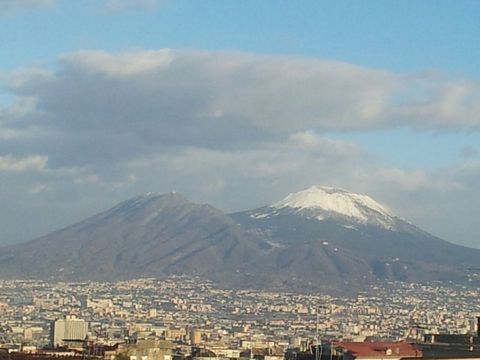 Neapel: Schnee im Februar mitten in der Stadt